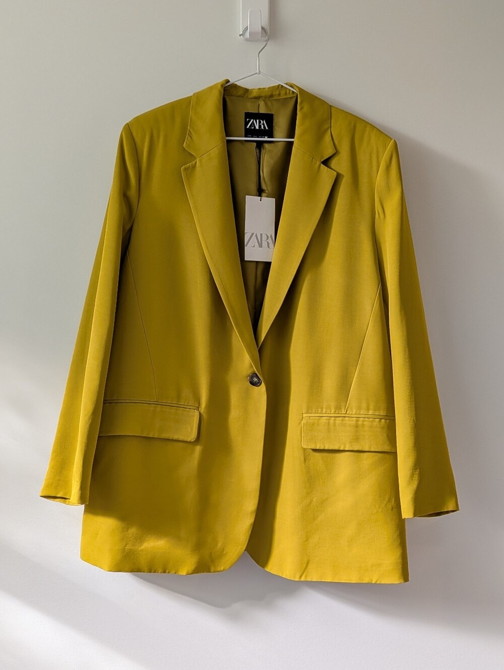 Zara Chartreuse Single-Button Blazer